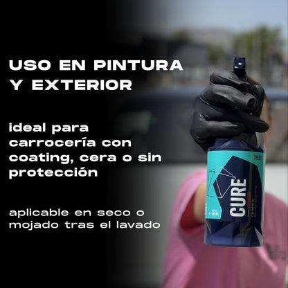 Protección cerámica con efecto hidrofóbico para coatings – Gyeon Q²M Cure