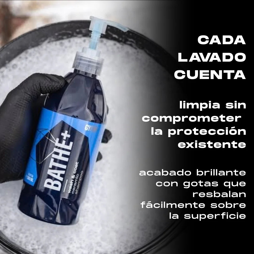CHAMPÚ CON SiO₂ Y EFECTO HIDROFÓBICO – GYEON Q²M Bathe+