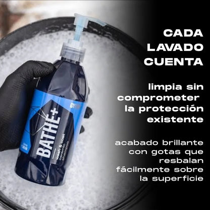 CHAMPÚ CON SiO₂ Y EFECTO HIDROFÓBICO – GYEON Q²M Bathe+