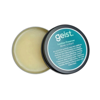 El Geist Leather Preserver es un conservador premium para cuero seco, envejecido o muy expuesto, desarrollado en Alemania y utilizado incluso en museos europeos para preservar cuero antiguo y delicado.
