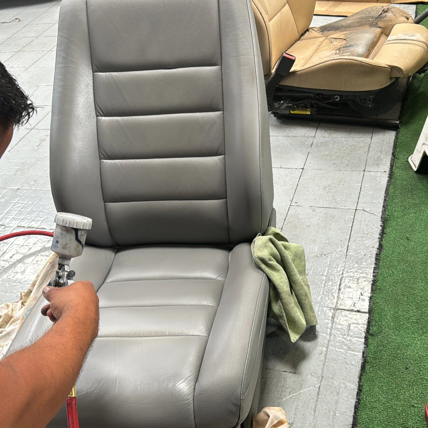 Training Restauración de Cuero y Plásticos TDG — 16.10.2026 (4h)