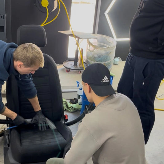 Training Intensivo Limpieza Interior Textil — 24.04.2026 (4h)